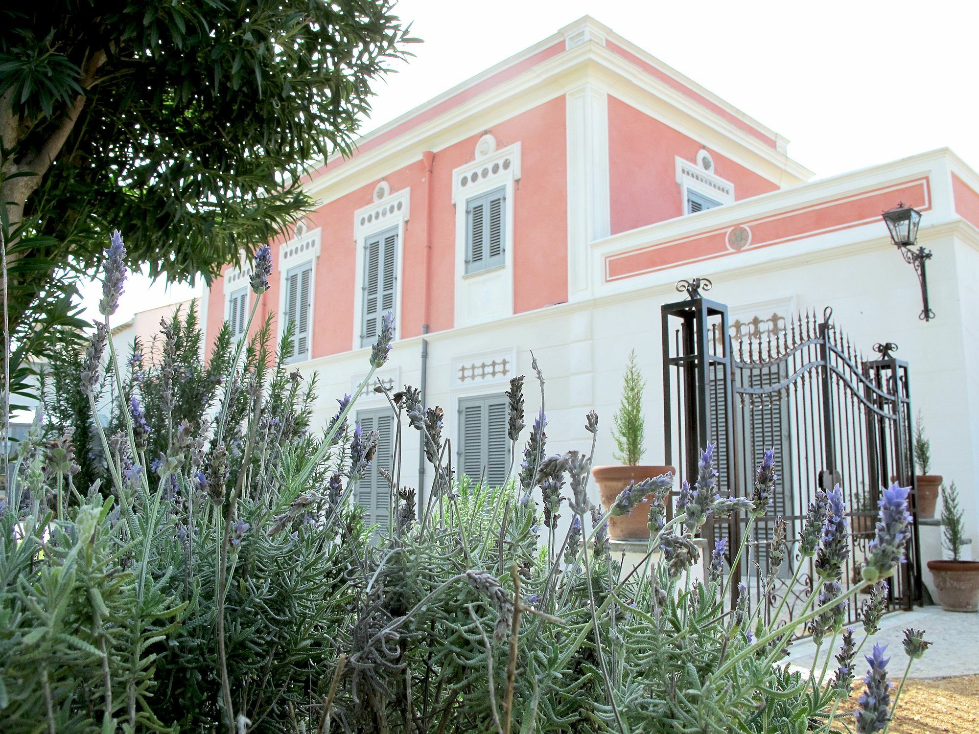 Antica Dimora La Porta Del Sale Bed and Breakfast Marsala Buitenkant foto